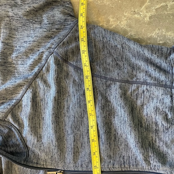 Athleta no sweat zip up - Picture 4 of 4